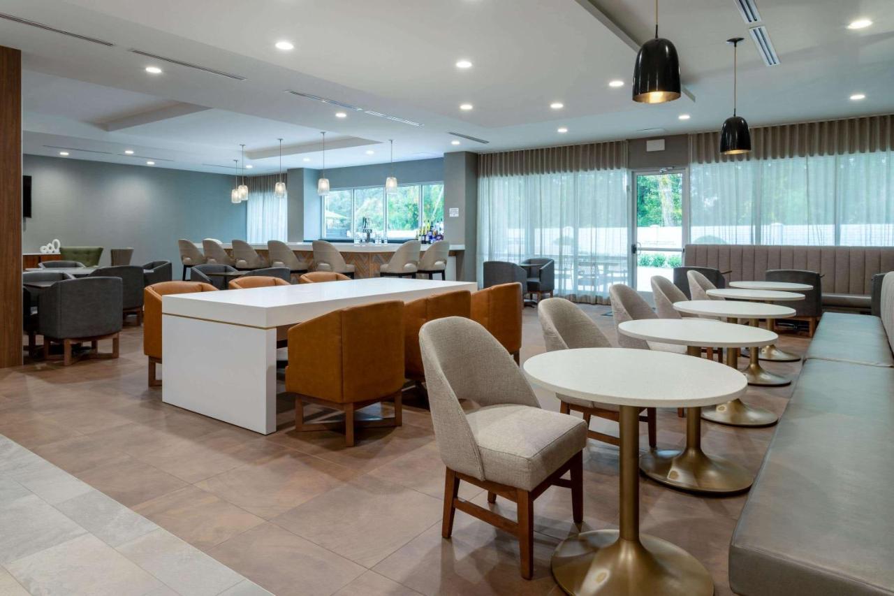 Wyndham Garden Airport Hotel Orlando