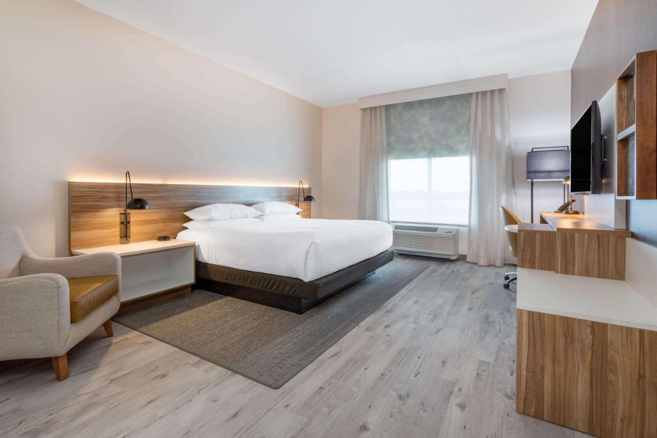 Wyndham Garden Airport Hotel Orlando
