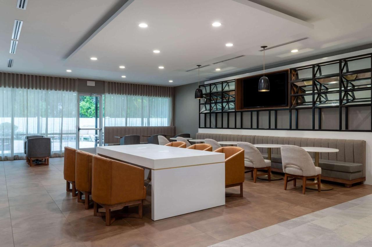 Wyndham Garden Airport 3* Orlando